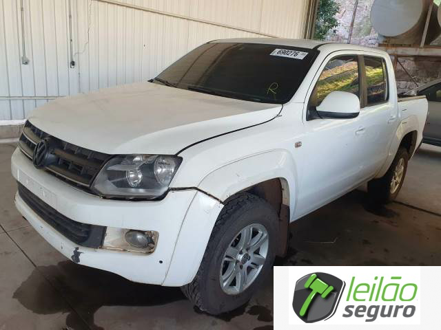 LOTE 026 - VOLKSWAGEN AMAROK TRENDLINE 4MOTION 2.0 TDI BITURBO